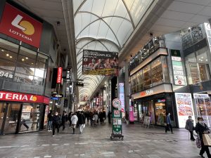 本通商店街(2分)