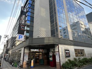 ﾕｱｰｽﾞLIVI 広島本通店(1分)